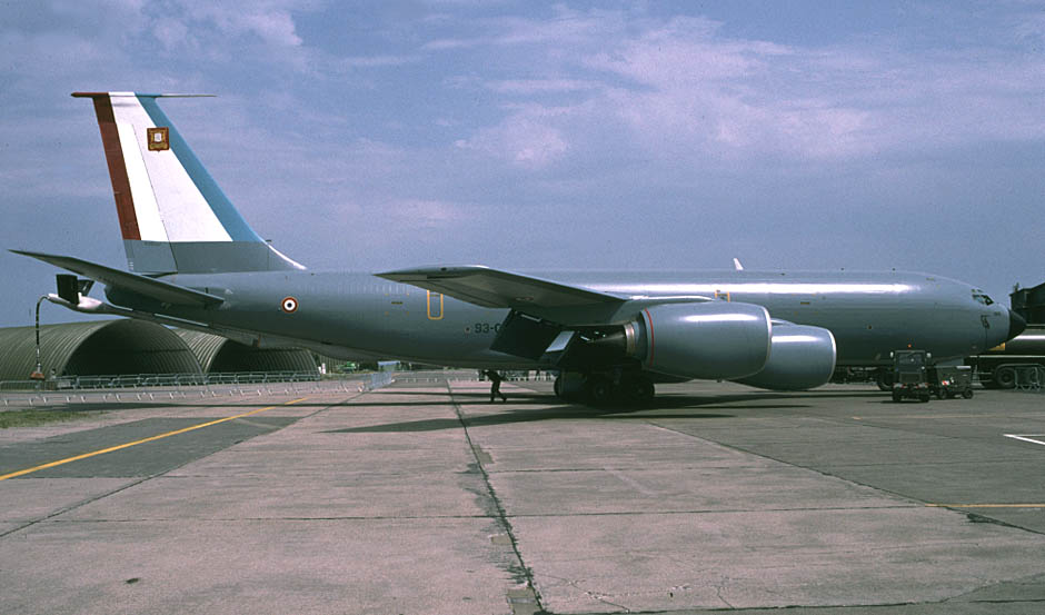 kc_135